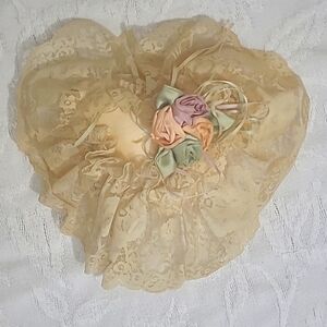 Vintage Ring Bearer Heart shaped Pillow Lace Satin Roses Ribbon Tie Traditional